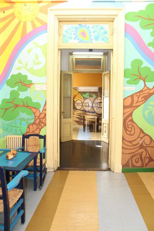 Malbec Hostel Central Мендоса Экстерьер фото