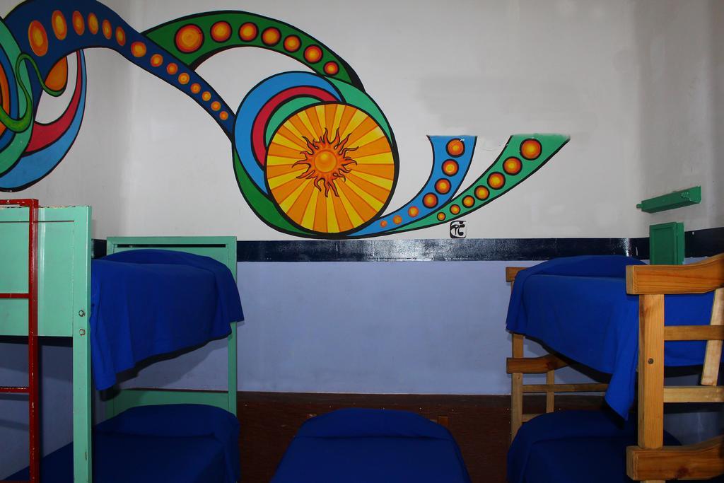 Malbec Hostel Central Мендоса Экстерьер фото