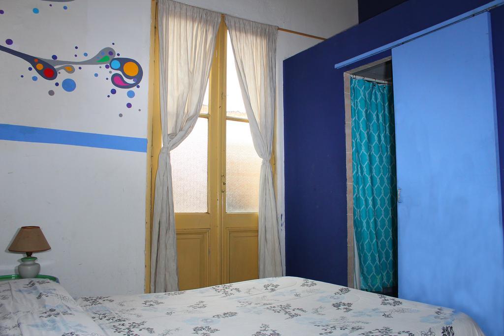 Malbec Hostel Central Мендоса Экстерьер фото